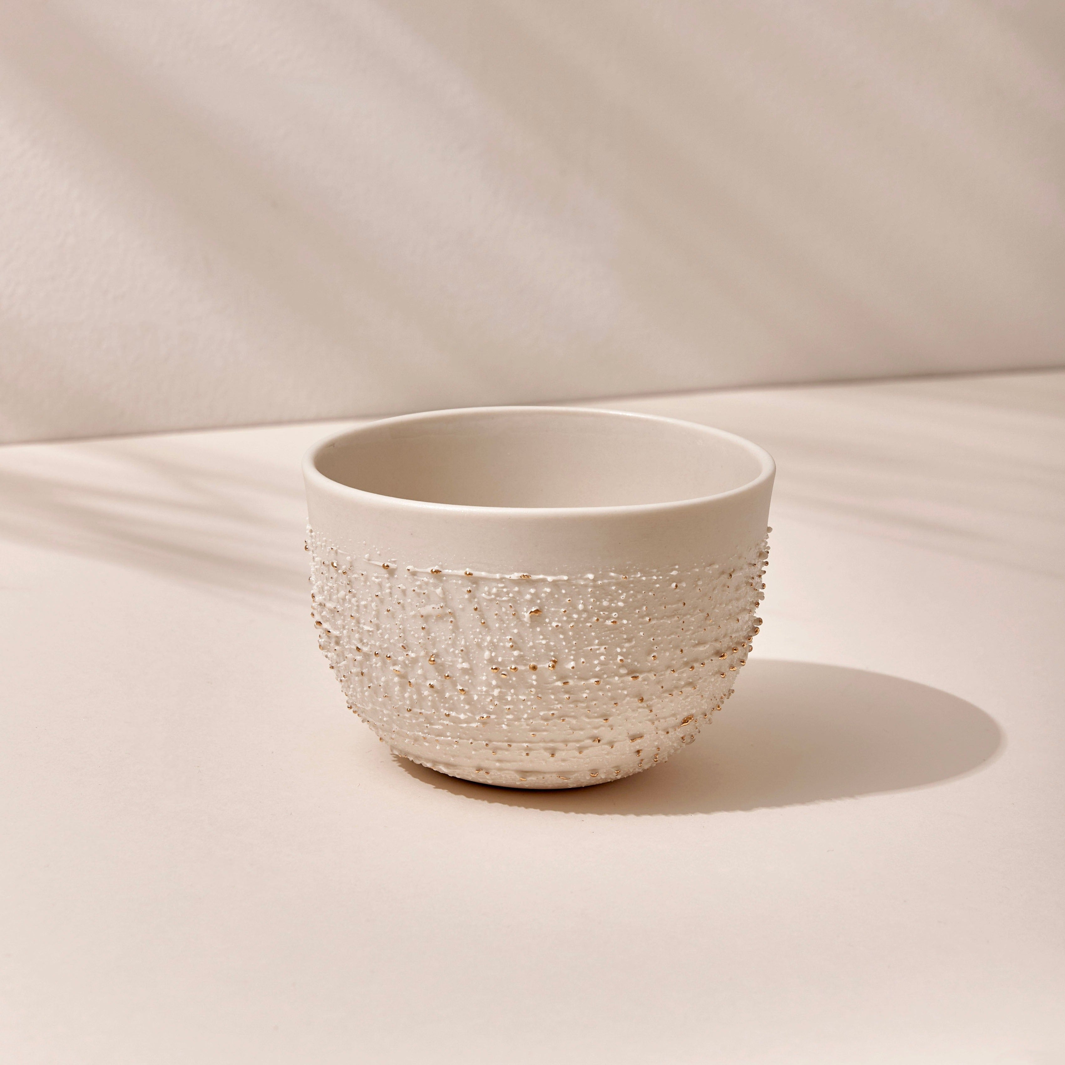 FAYE Porcelain Coffee Cups - White Gold