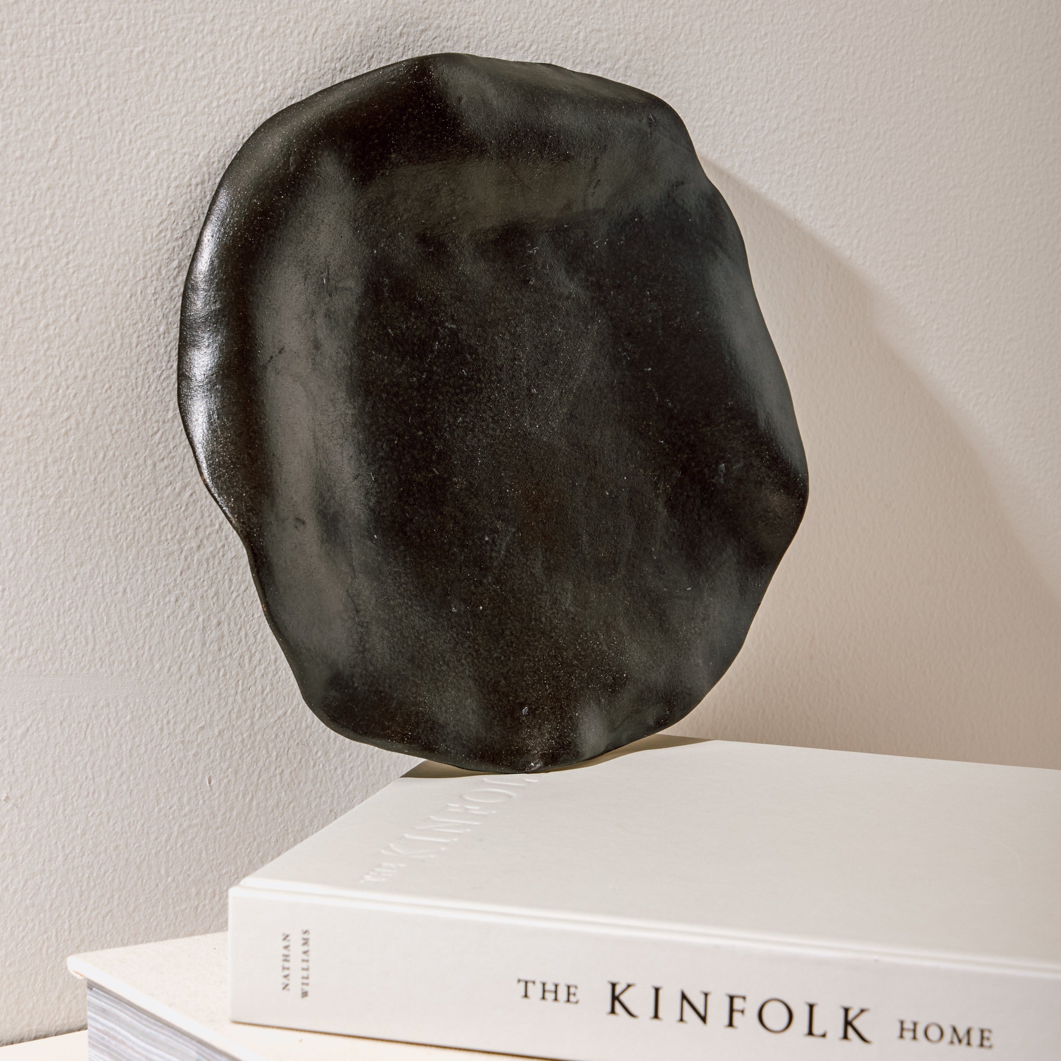 KALEE Black Ceramic Platter