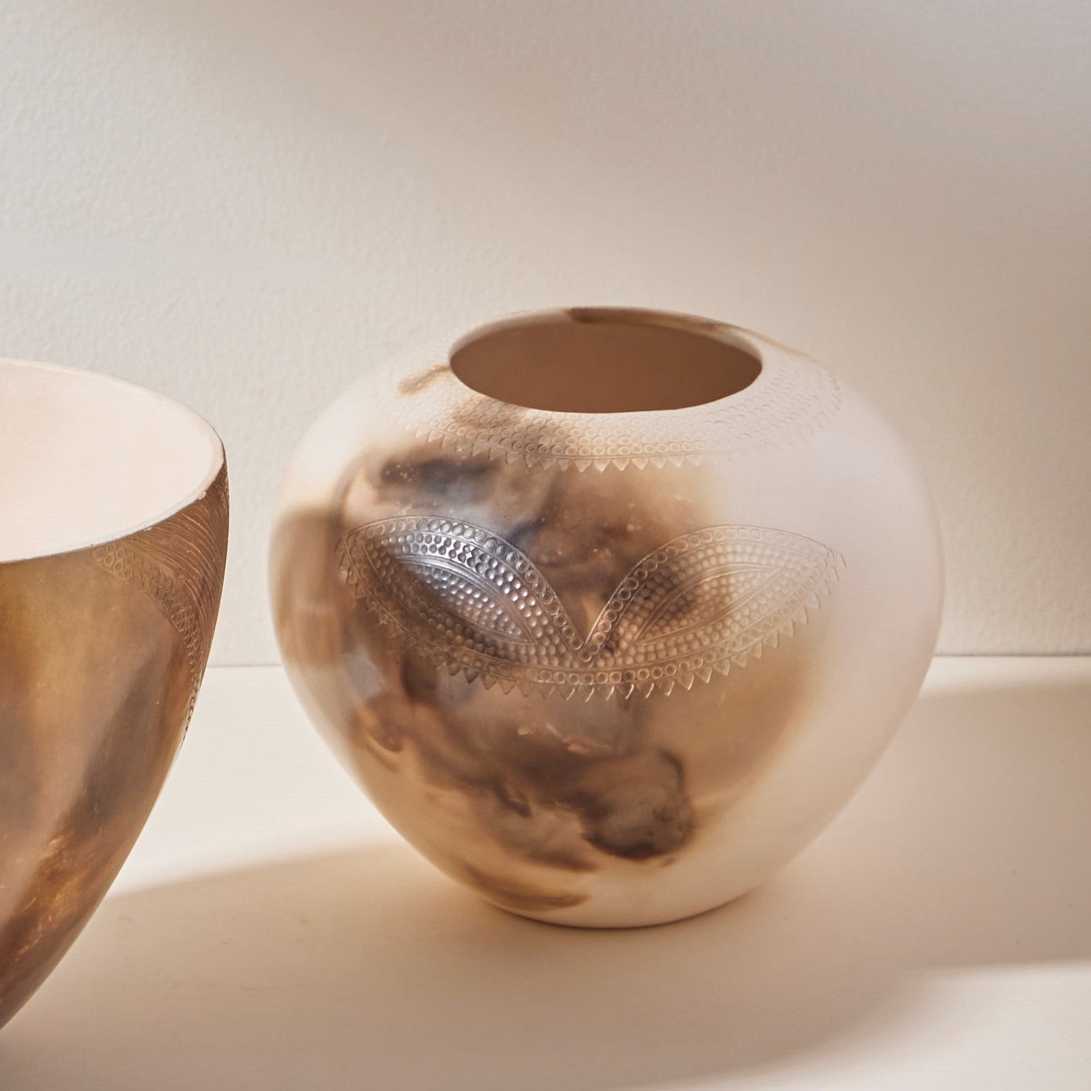 AYA White Clay Smoke-fired Ceramic Vase